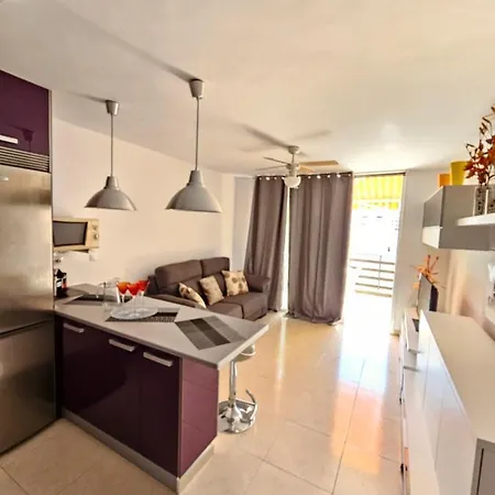 Nicpa Atico Cristianos Appartement *